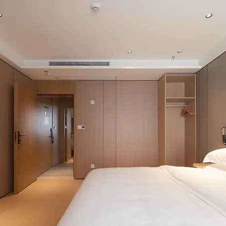 Dayin Garden Hotel -Near People'S Square & Nanjing Road-Large Social Area -Bar -Cafe -Gym -Free Laundry Luggage Storage -24H Front Desk-English Service Shanghai Exterior photo