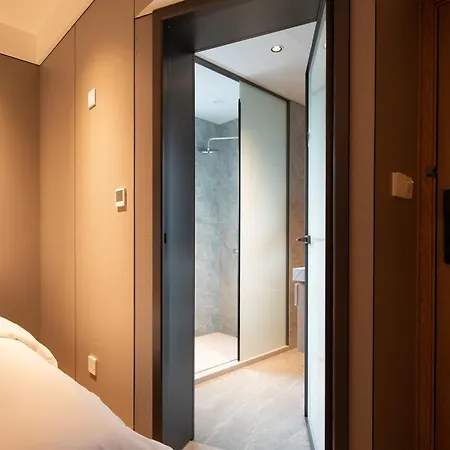 Dayin Garden Hotel -Near People'S Square & Nanjing Road-Large Social Area -Bar -Cafe -Gym -Free Laundry Luggage Storage -24H Front Desk-English Service Shanghai Exterior photo
