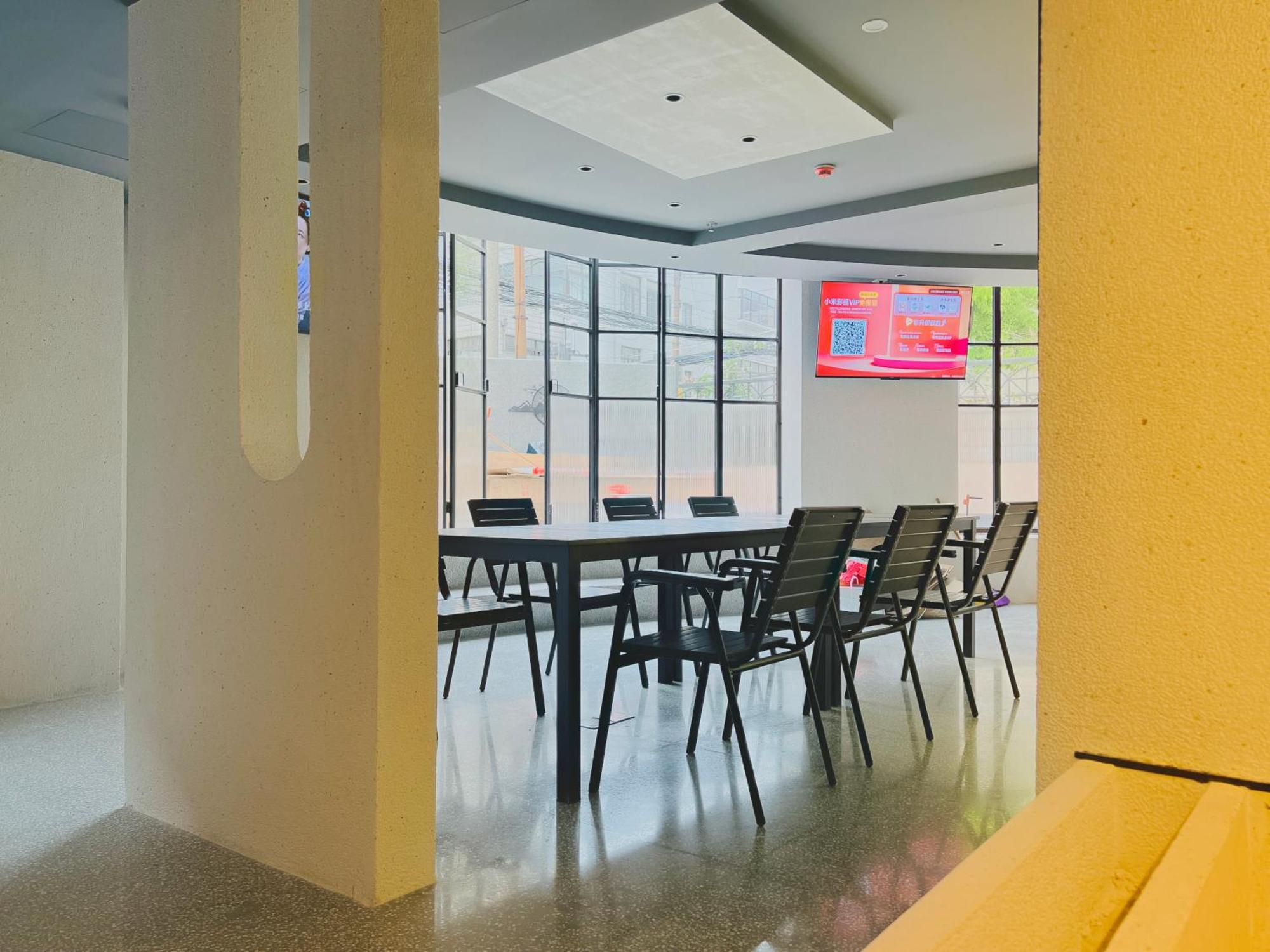 Dayin Garden -near People's Square & Nanjing Road-large Social Area -bar -cafe -gym -free Laundry Luggage Storage -24h Front Desk-english Service 上海市