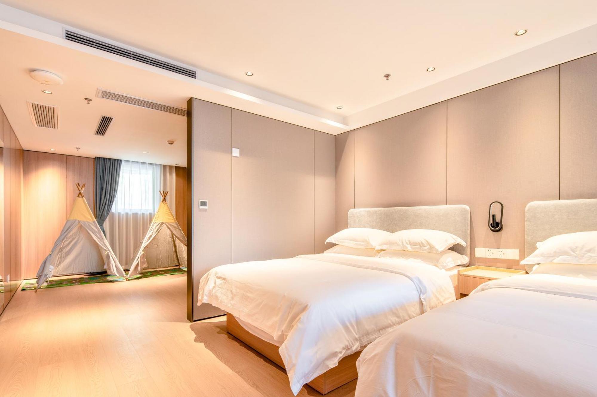 Dayin Garden -near People's Square & Nanjing Road-large Social Area -bar -cafe -gym -free Laundry Luggage Storage -24h Front Desk-english Service ホテル 上海市